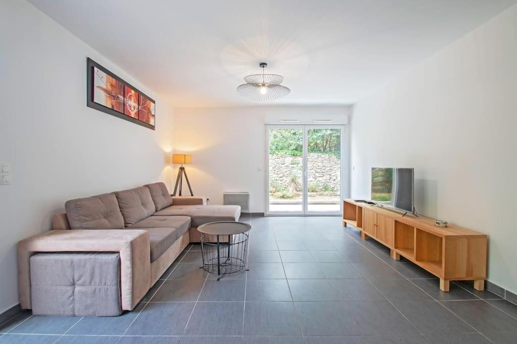 Le P'Tit Rimbaud, 6 Pers, Parking Prive, Jardin,Wifi Apartment Montpellier Exterior photo